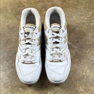 New Balance 550 in White Incense
Size: 10 (w), 8.5 (m)